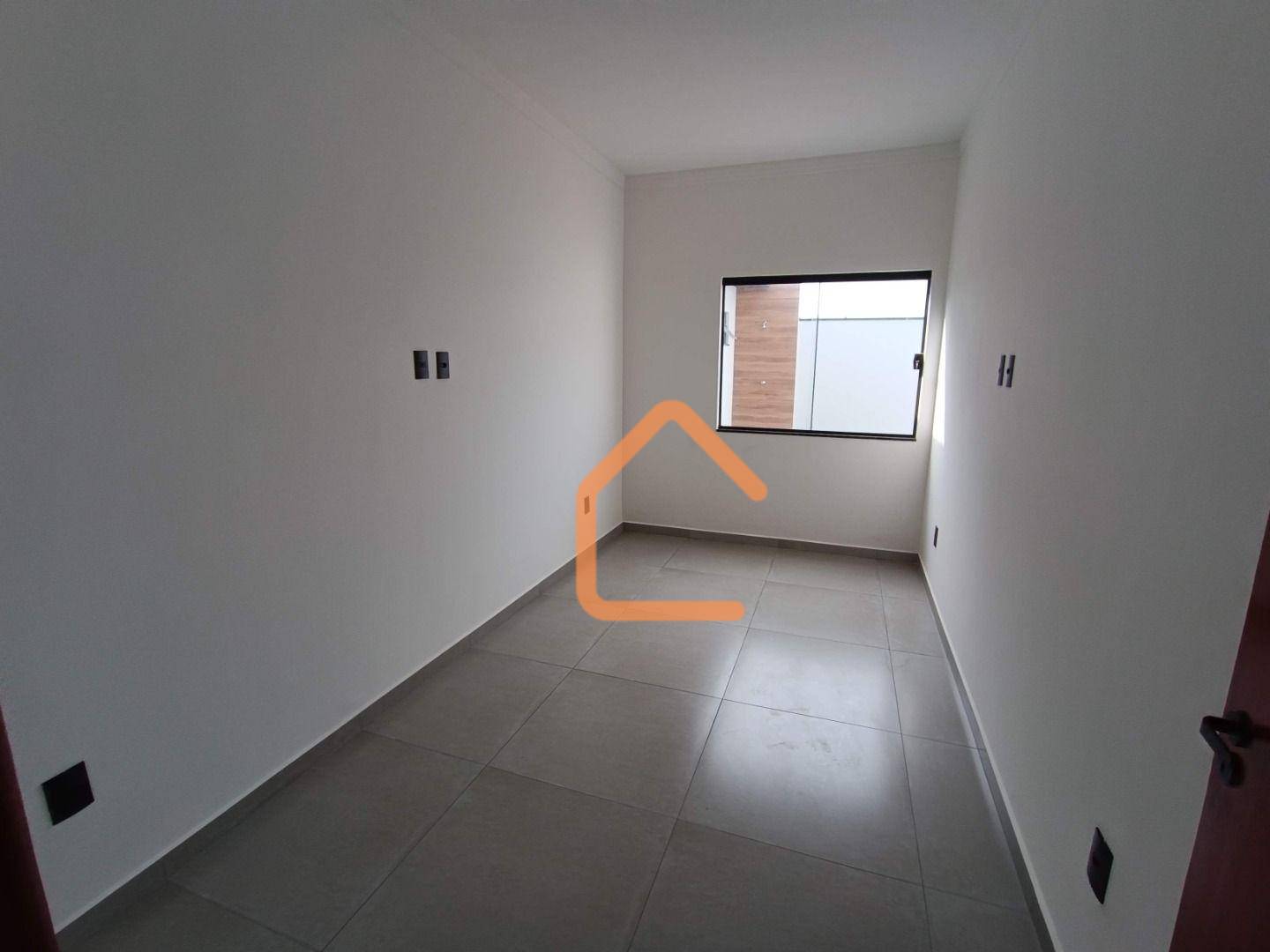 Casa à venda com 3 quartos, 105m² - Foto 9