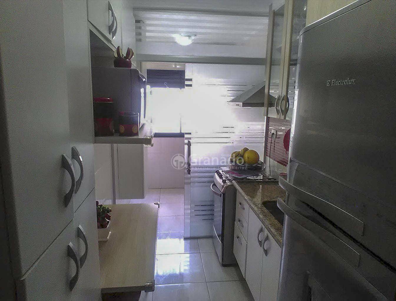 Apartamento à venda com 3 quartos, 65m² - Foto 7