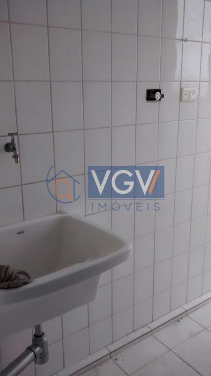 Apartamento à venda e aluguel com 2 quartos, 65m² - Foto 13