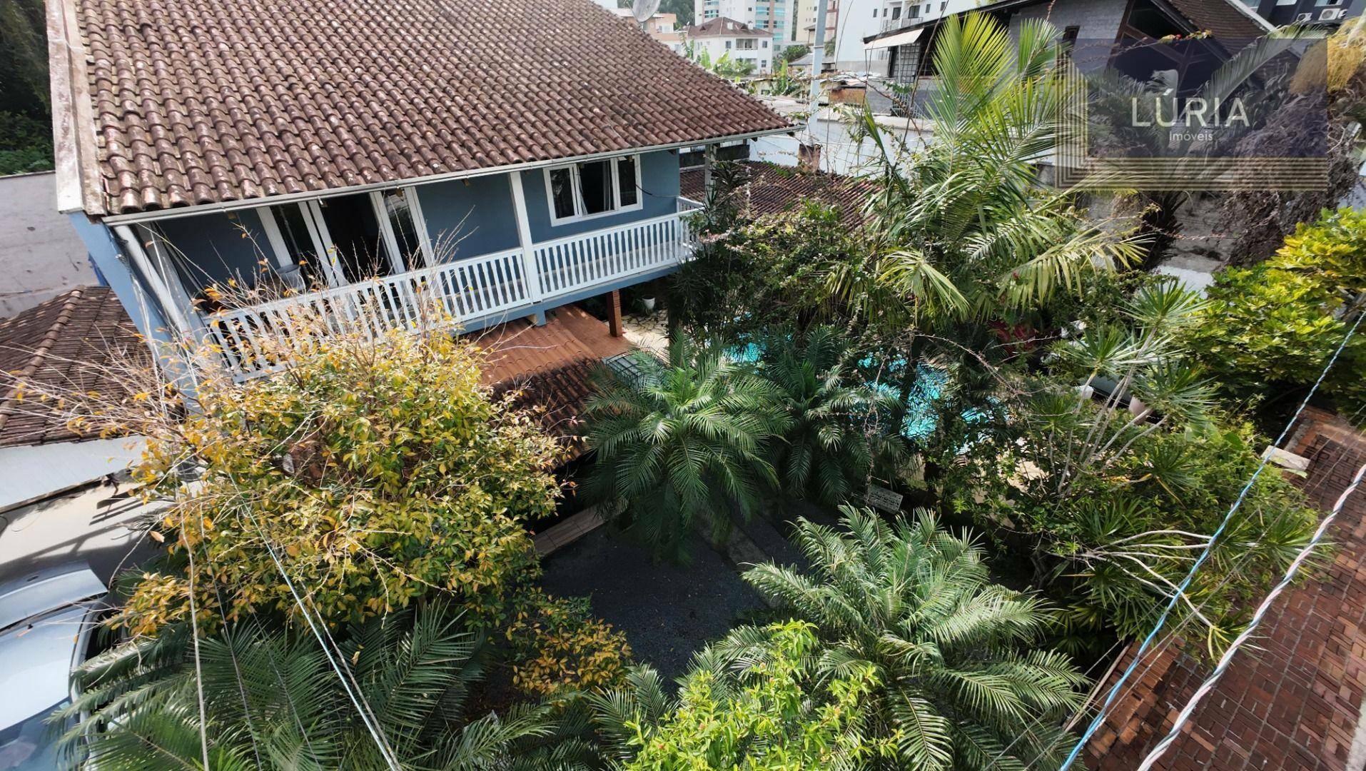 Casa, 3 quartos, 210 m² - Foto 2