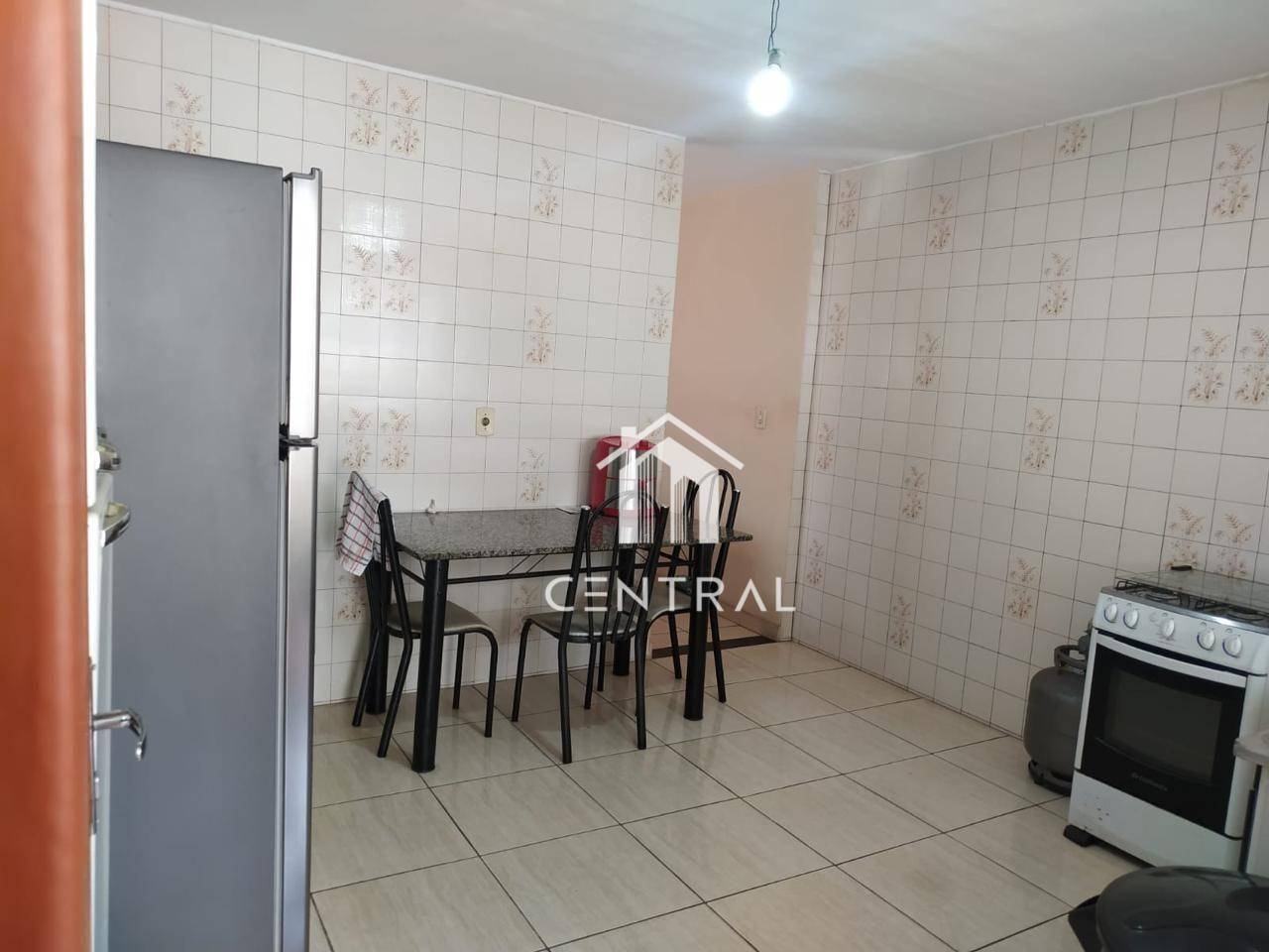 Casa à venda com 2 quartos, 130m² - Foto 6