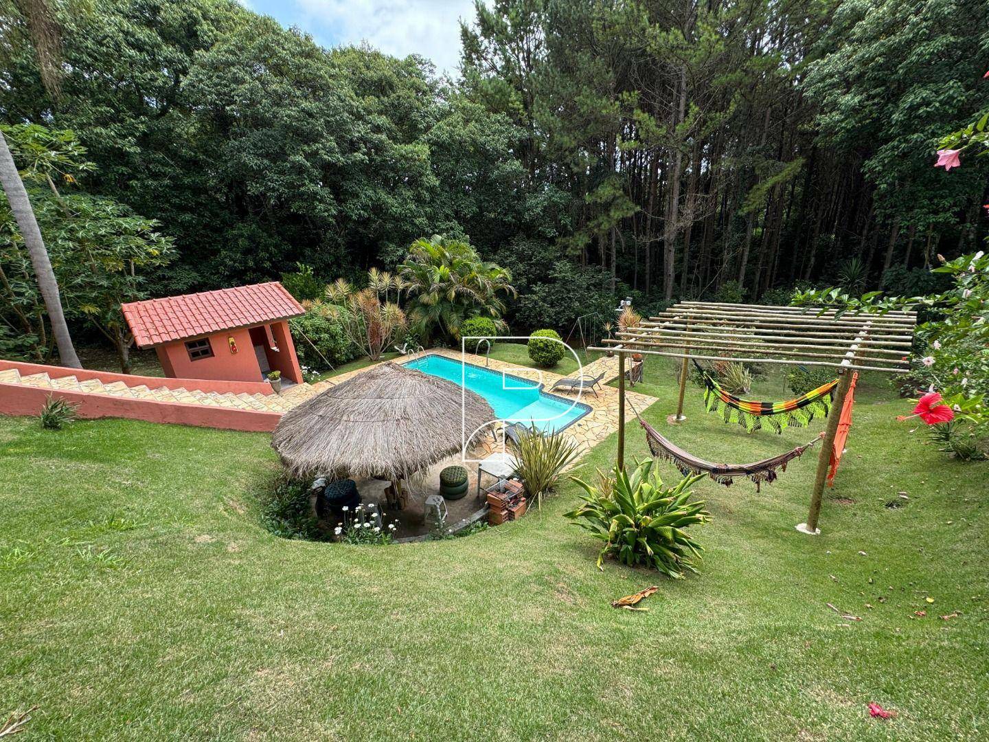 Chácara, 6 quartos, 1160 m² - Foto 1