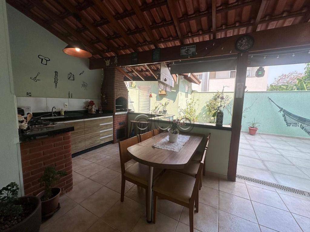 Casa de Condomínio à venda com 3 quartos, 206m² - Foto 24