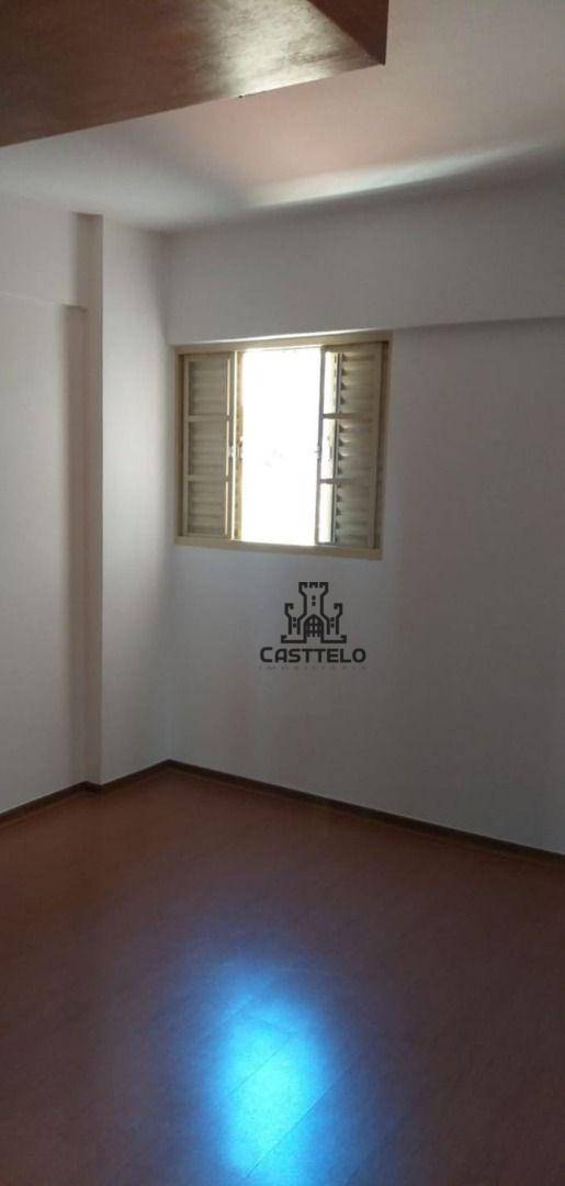 Apartamento à venda com 2 quartos, 64m² - Foto 12