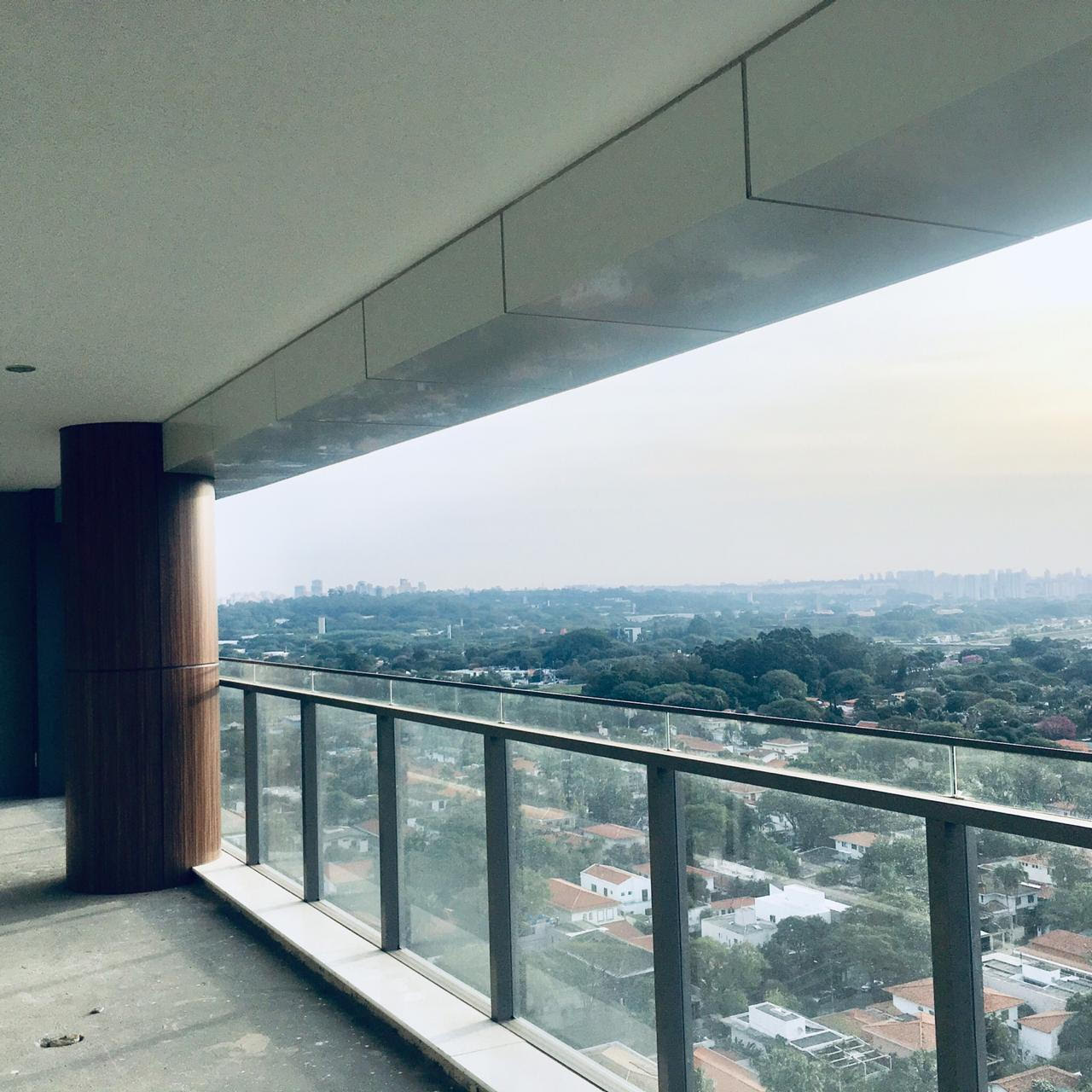 Apartamento à venda com 4 quartos, 288m² - Foto 2