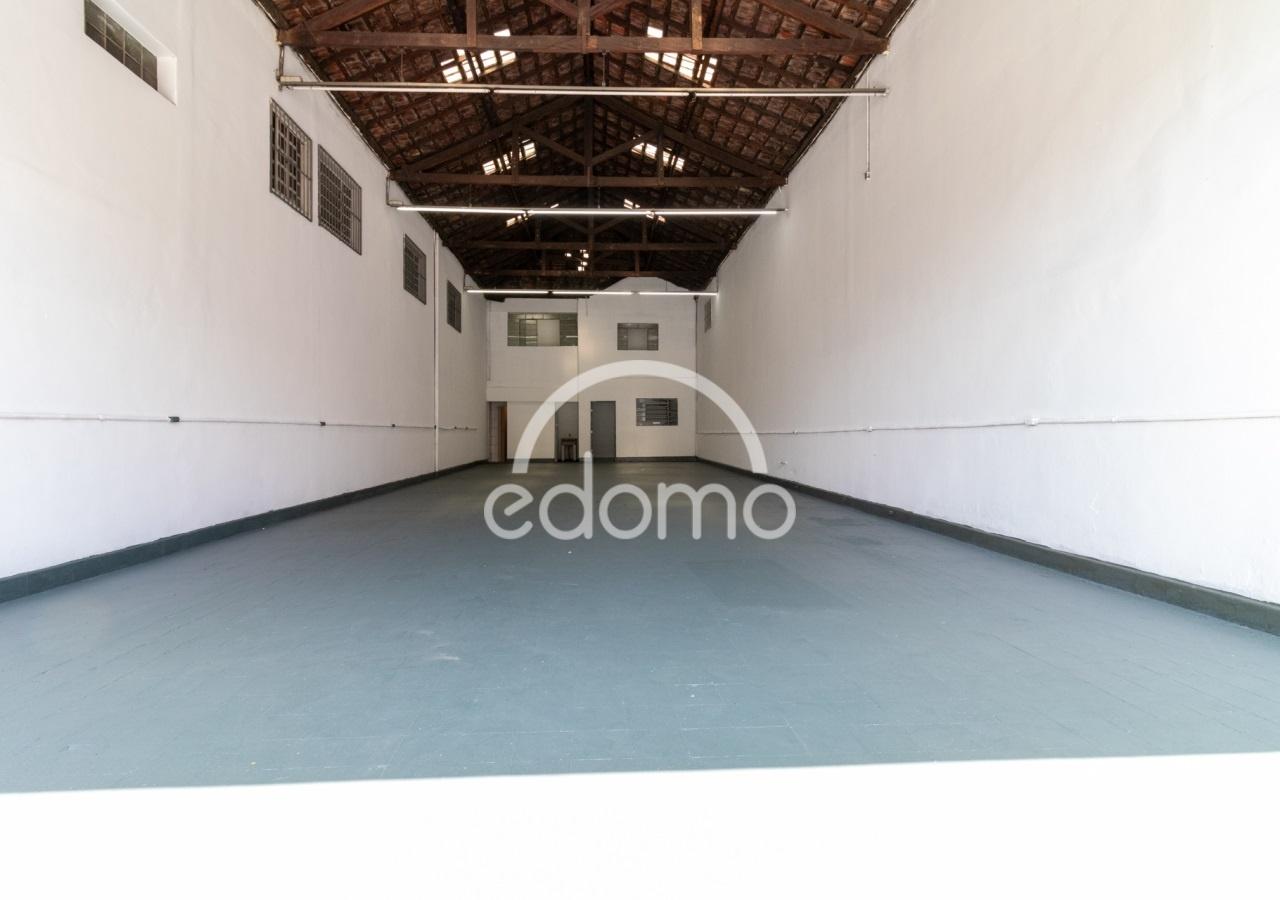 Prédio Inteiro para alugar, 240m² - Foto 2