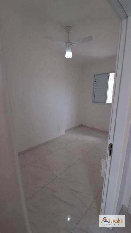 Apartamento para alugar com 2 quartos, 57m² - Foto 8