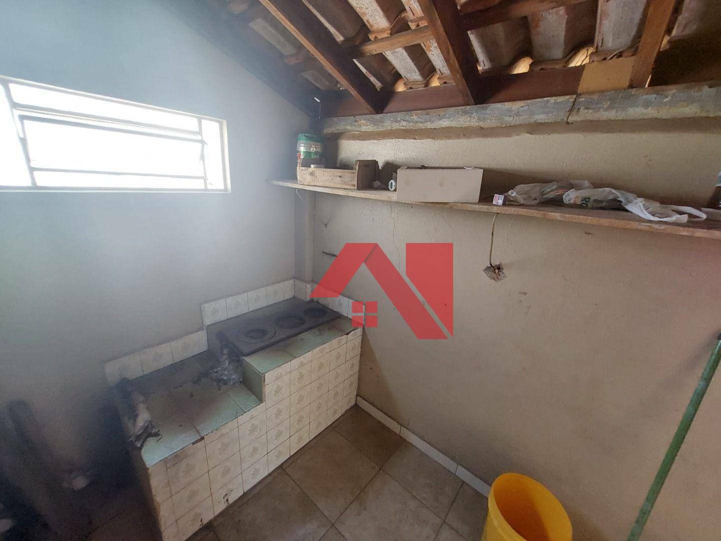 Casa para alugar com 2 quartos, 90m² - Foto 18