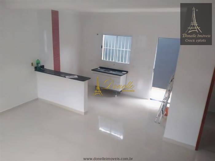 Casa à venda com 2 quartos, 70m² - Foto 26