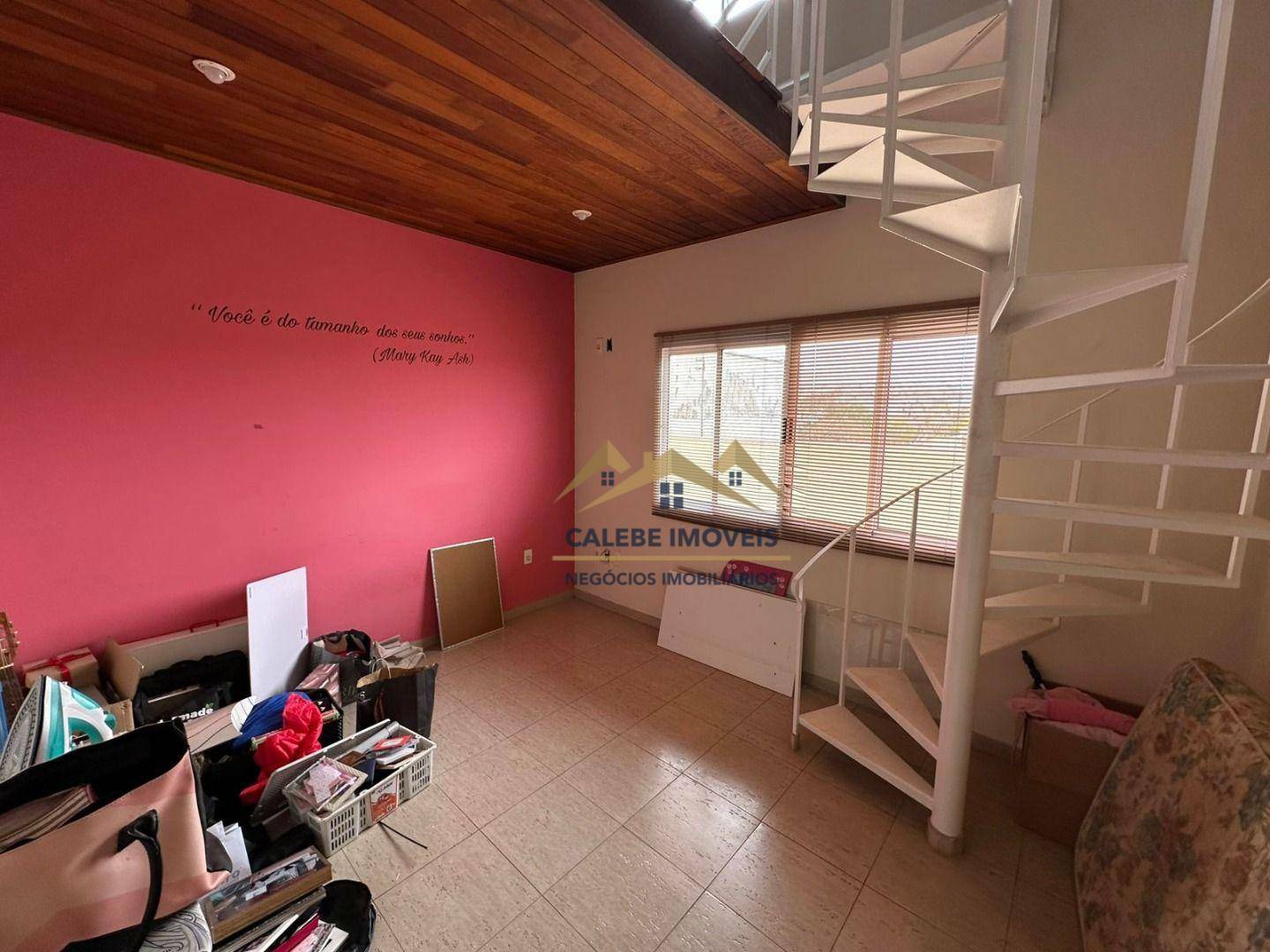 Casa à venda com 4 quartos, 209m² - Foto 9