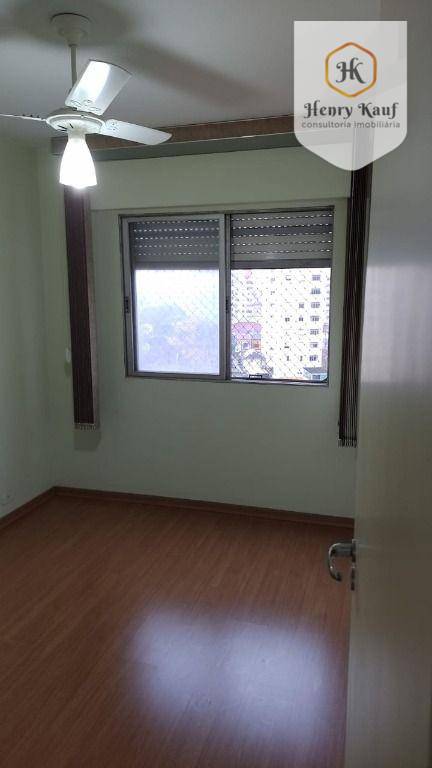 Apartamento à venda com 2 quartos, 62m² - Foto 7