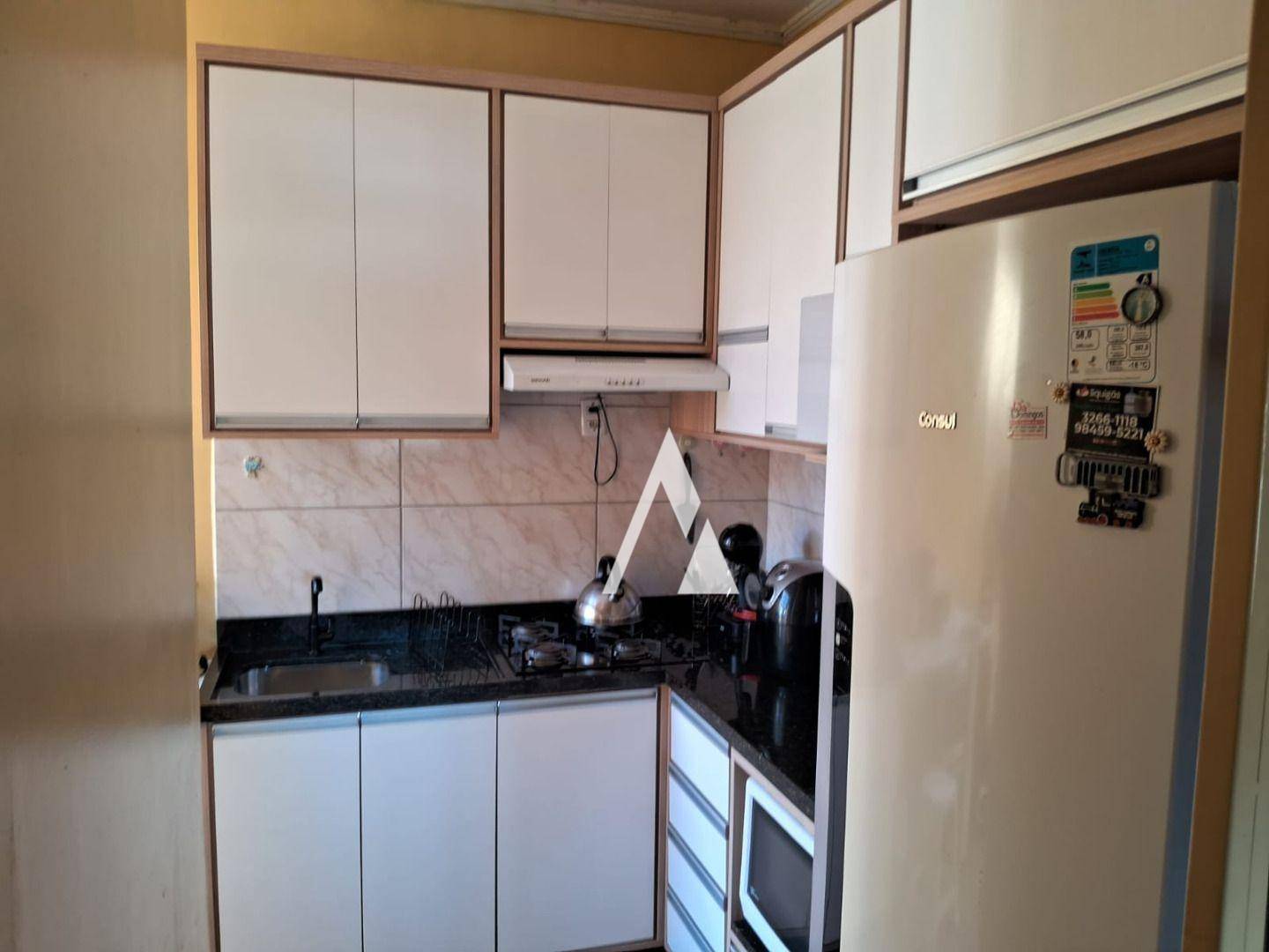 Apartamento à venda com 3 quartos, 55m² - Foto 4