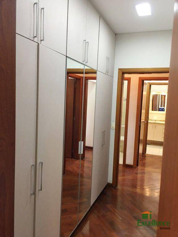 Cobertura à venda com 3 quartos, 250m² - Foto 12