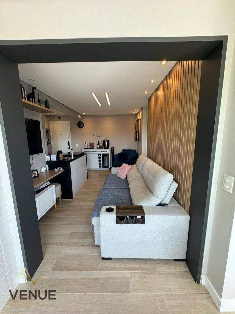 Apartamento à venda com 2 quartos, 66m² - Foto 35