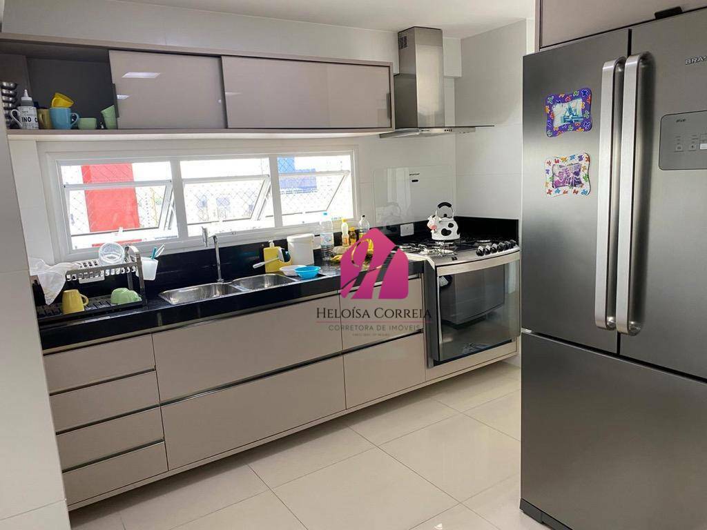 Apartamento à venda com 4 quartos, 162m² - Foto 8