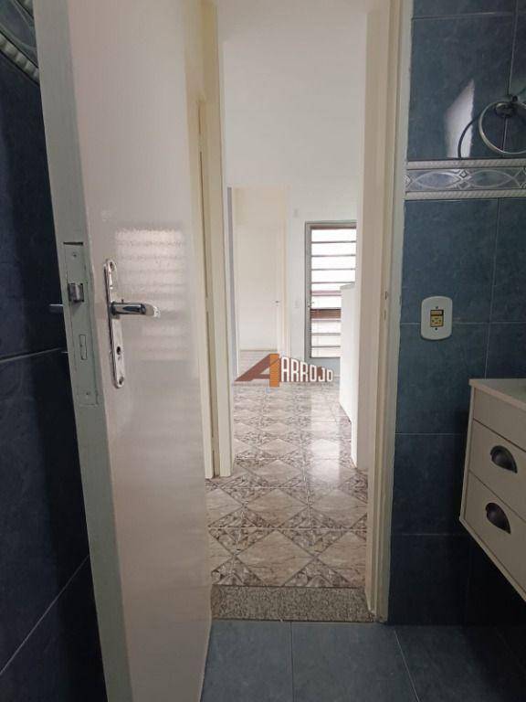 Apartamento à venda com 2 quartos, 41m² - Foto 7