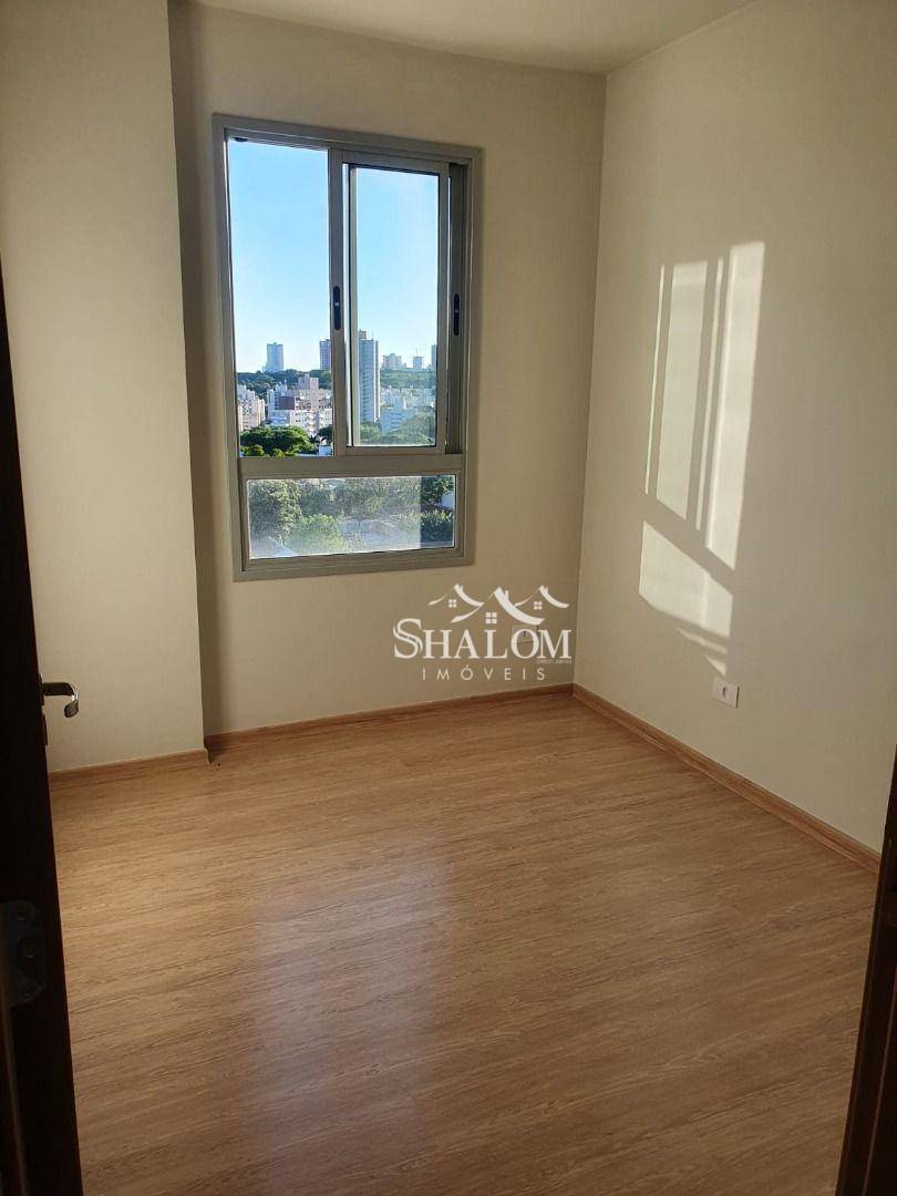 Apartamento à venda com 3 quartos, 150m² - Foto 18