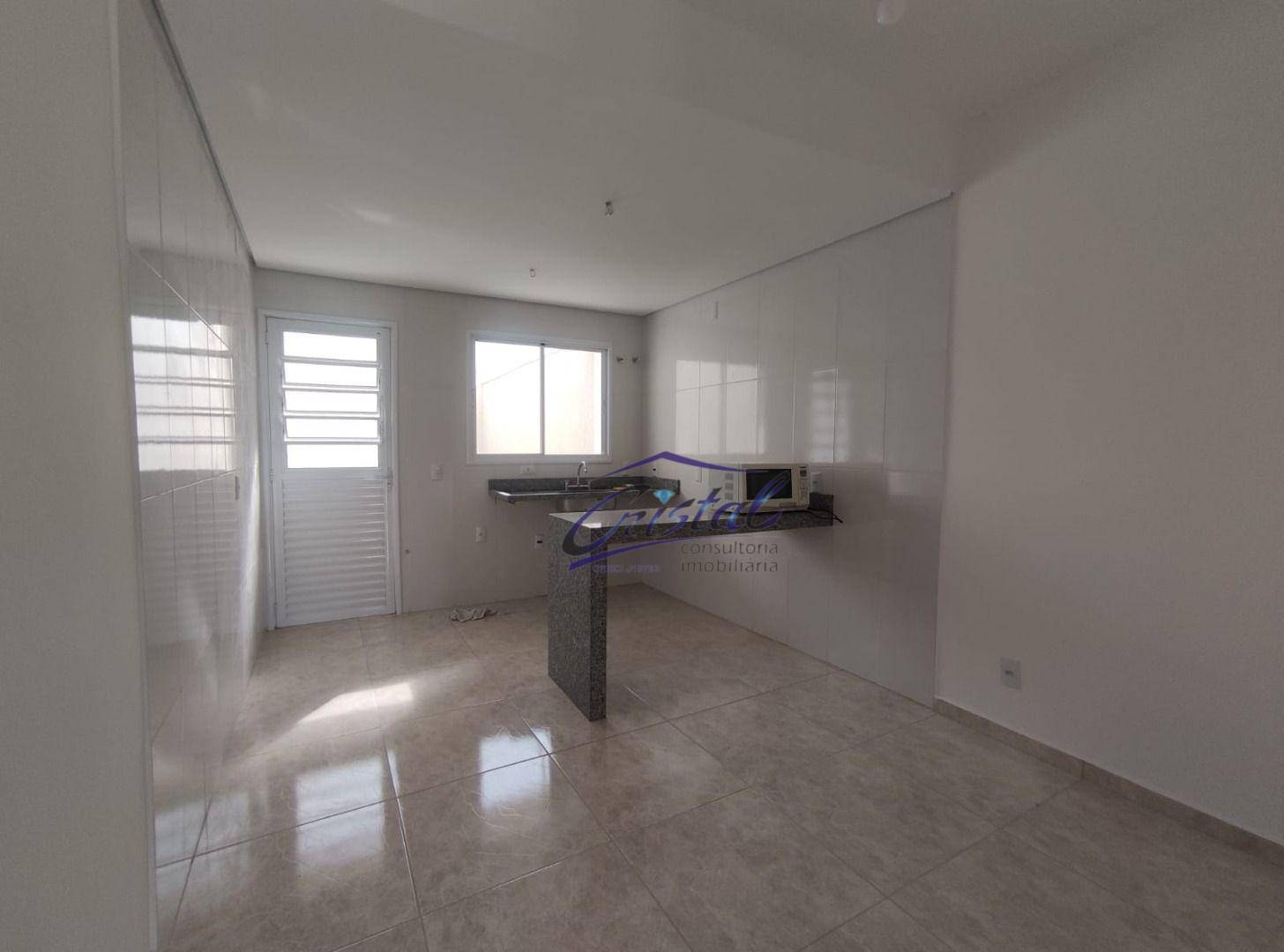 Sobrado à venda com 3 quartos, 90m² - Foto 4