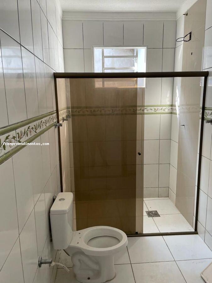 Casa à venda com 2 quartos, 140m² - Foto 8