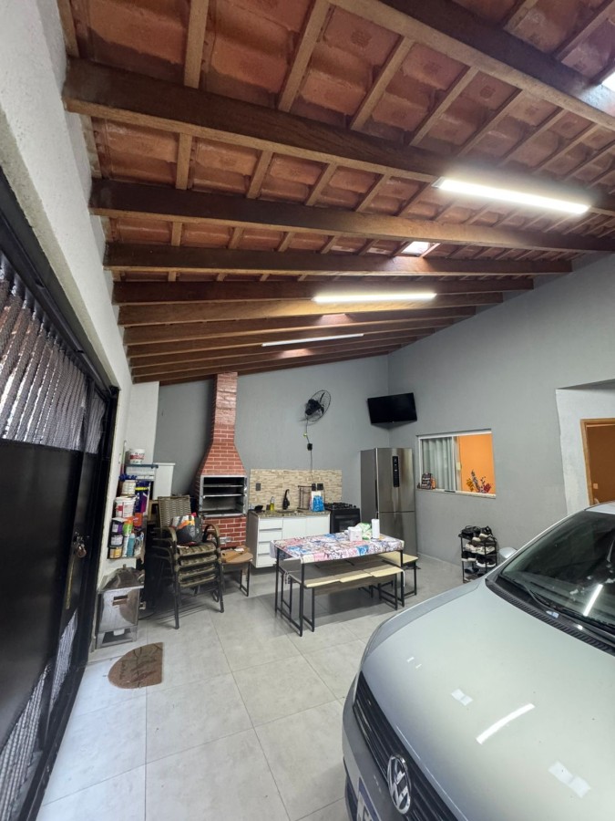 Casa à venda com 3 quartos, 110m² - Foto 2
