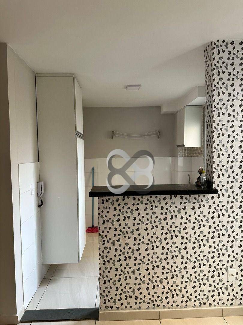 Apartamento à venda com 2 quartos, 45m² - Foto 2