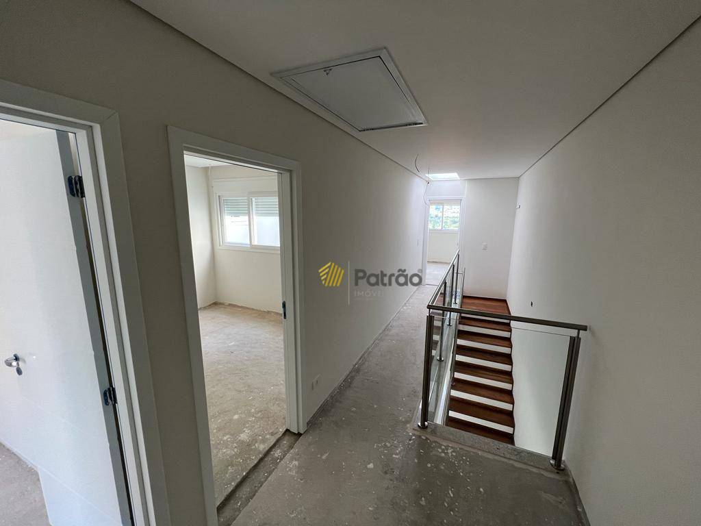 Sobrado à venda com 3 quartos, 250m² - Foto 12