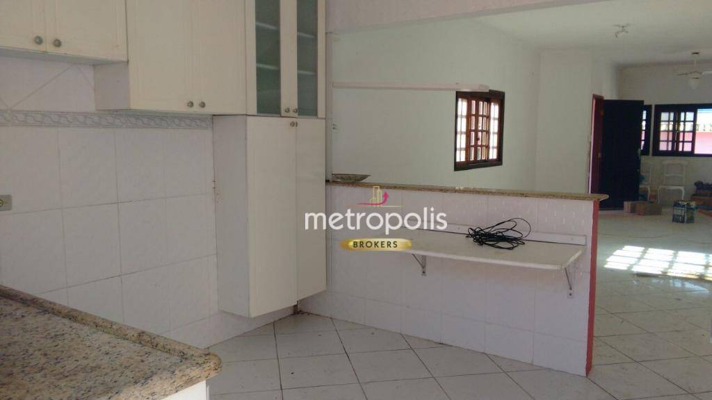 Casa à venda com 4 quartos, 180m² - Foto 6