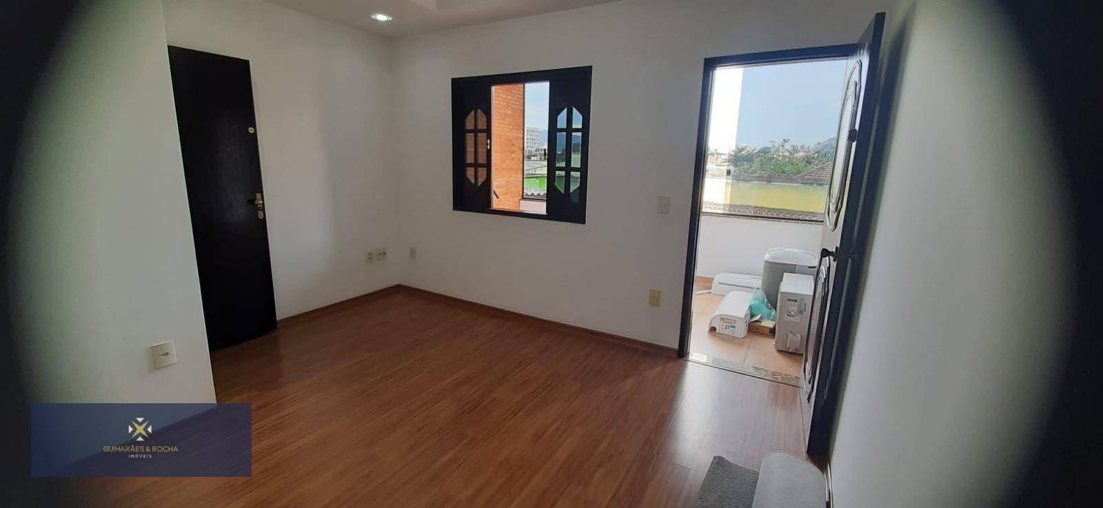 Casa de Condomínio à venda com 4 quartos, 224m² - Foto 21