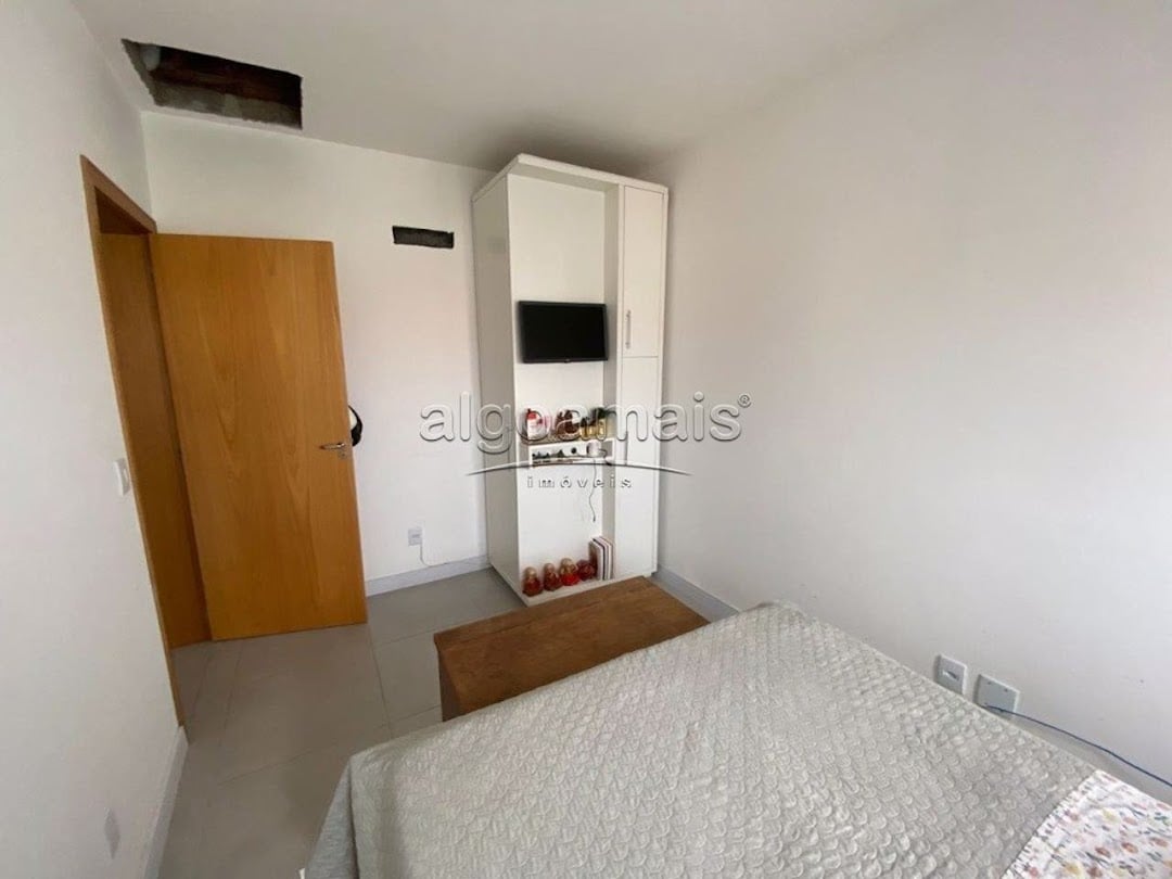 Casa à venda com 2 quartos, 89m² - Foto 15