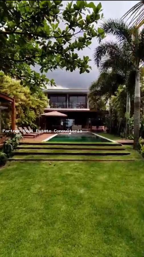 Casa à venda com 6 quartos, 400m² - Foto 4