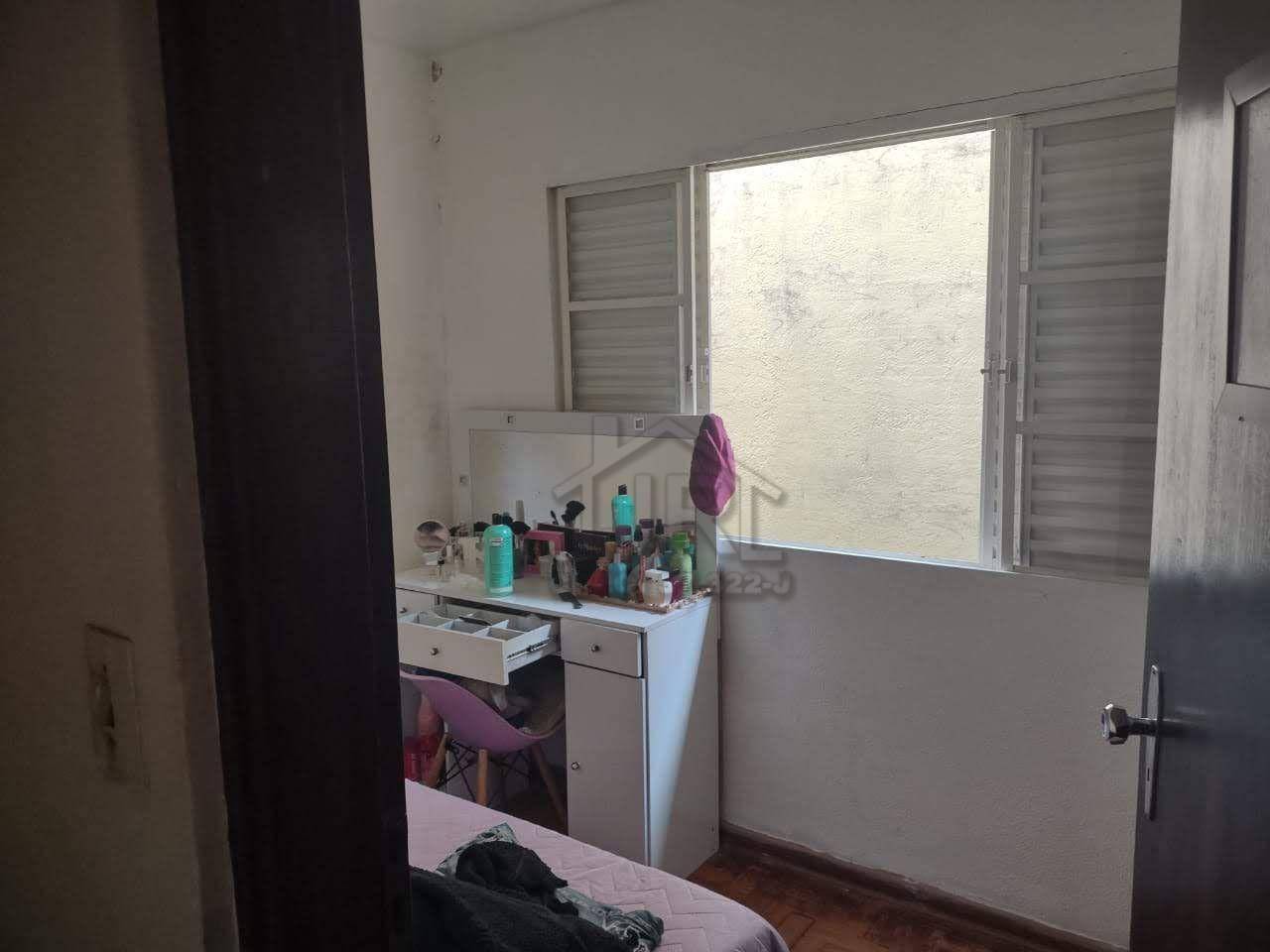 Sobrado à venda com 3 quartos, 249m² - Foto 2