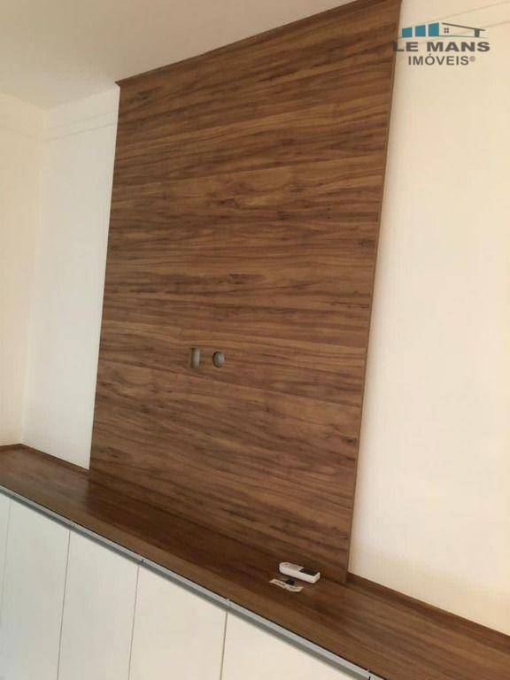 Apartamento à venda com 2 quartos, 63m² - Foto 30