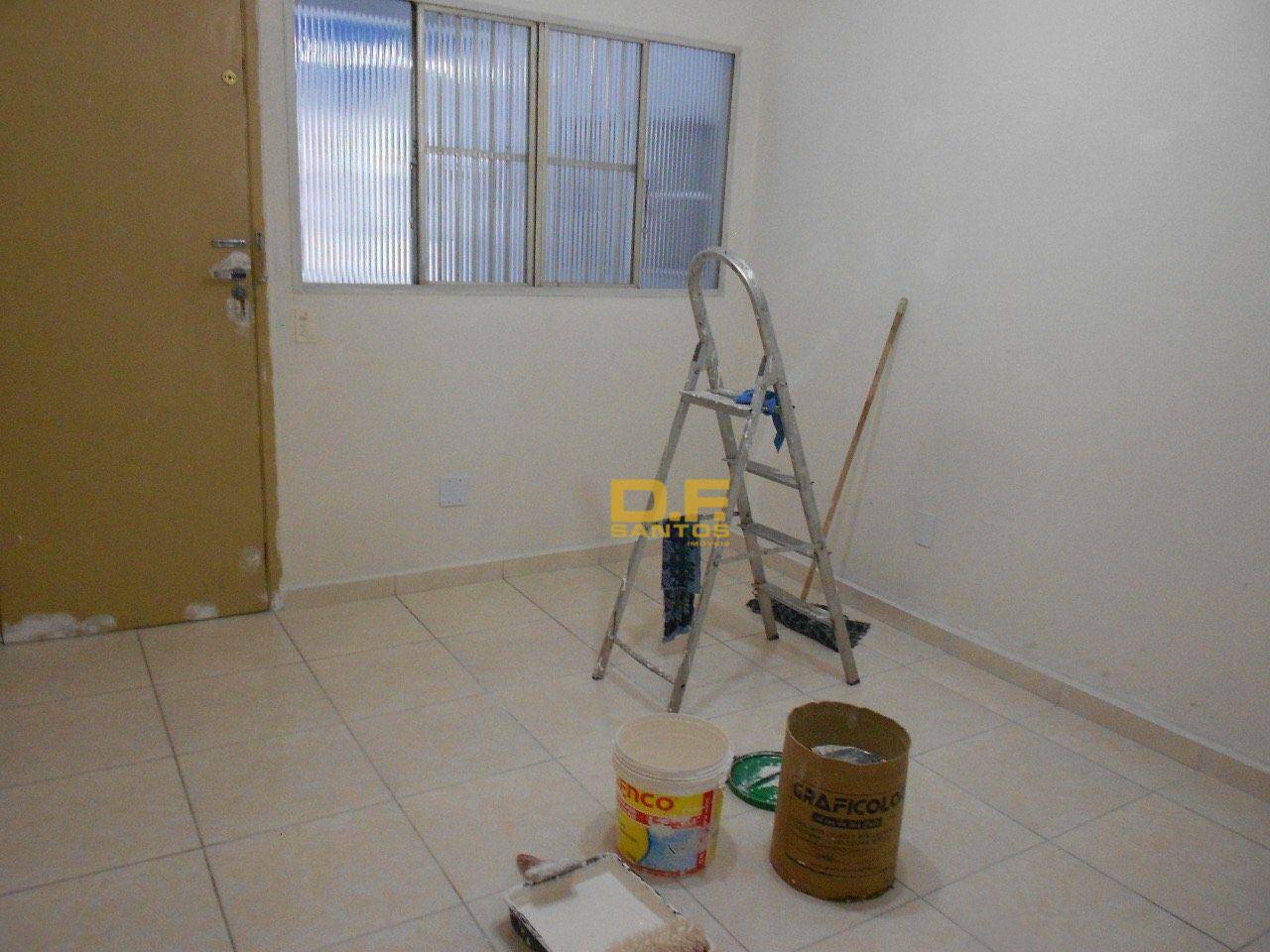 Apartamento à venda com 1 quarto, 62m² - Foto 11