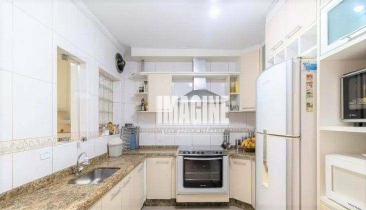 Sobrado à venda com 3 quartos, 183m² - Foto 4