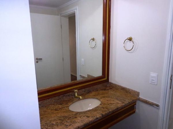 Apartamento à venda com 4 quartos, 330m² - Foto 15