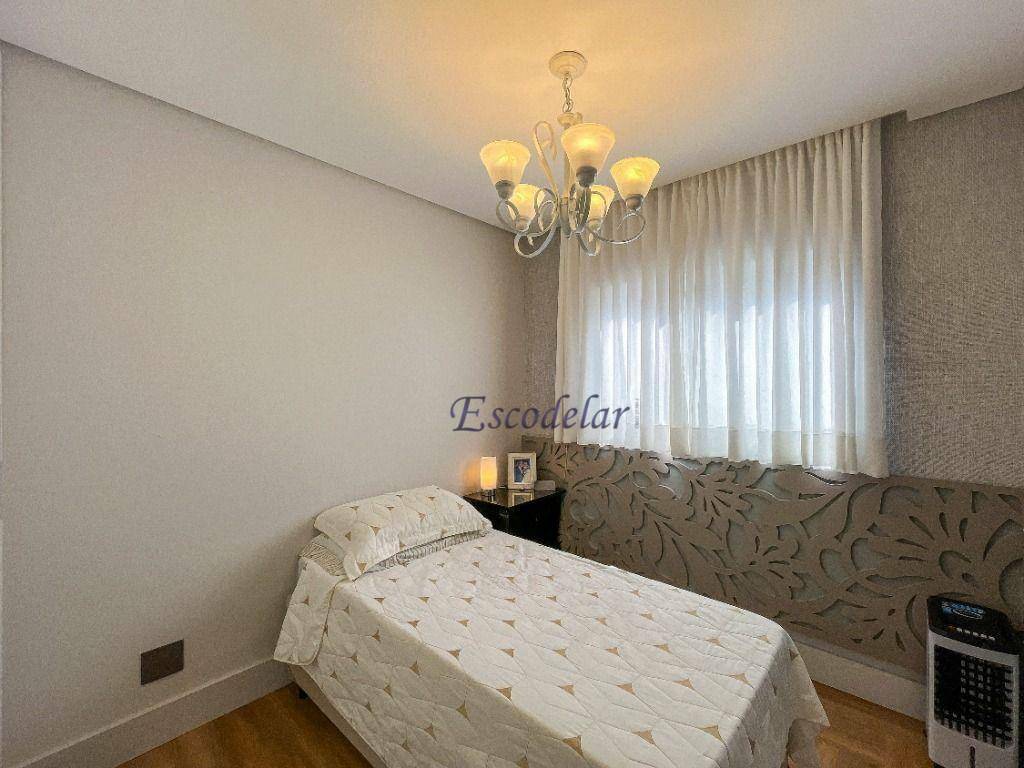 Apartamento à venda com 3 quartos, 130m² - Foto 19