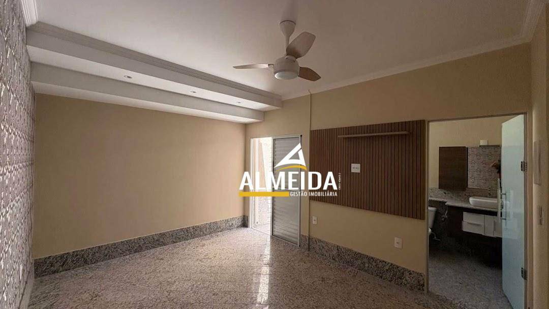 Casa, 3 quartos, 138 m² - Foto 4