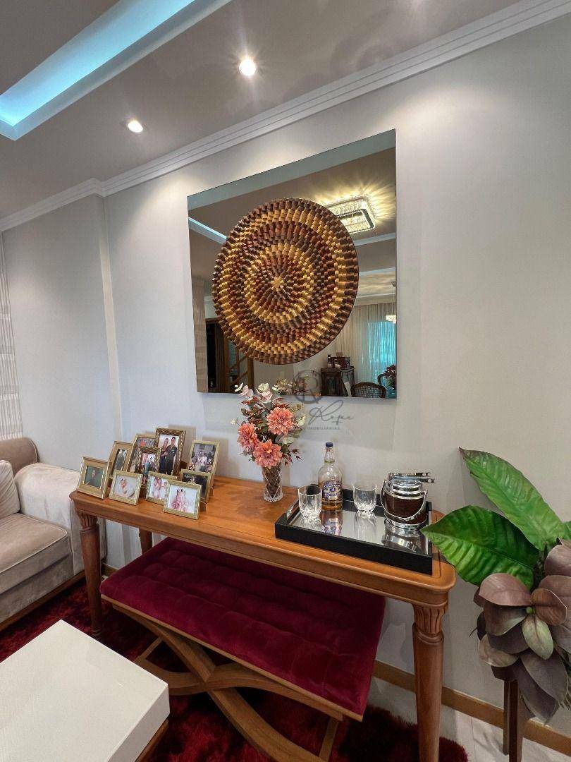 Apartamento à venda com 3 quartos, 106m² - Foto 7