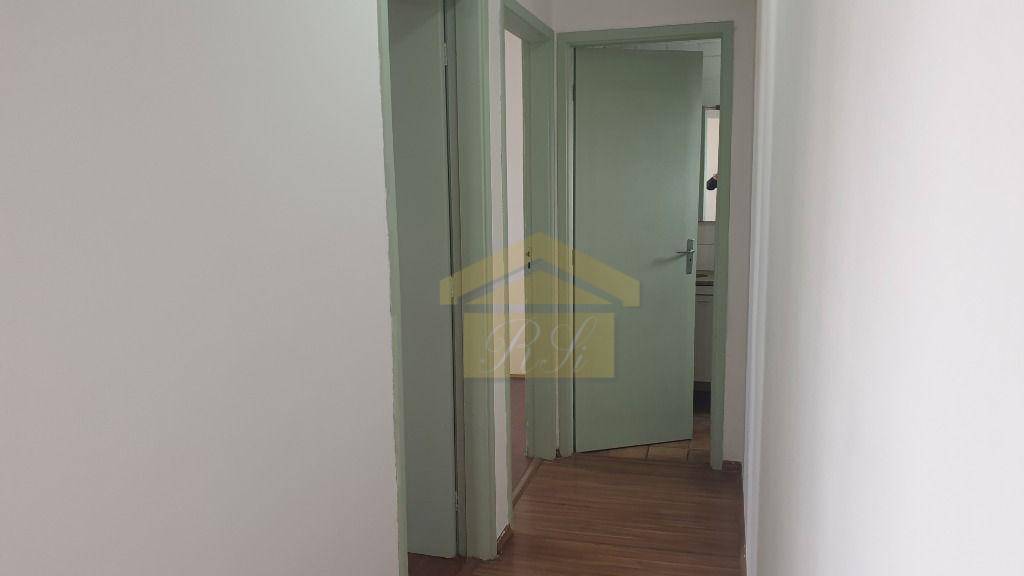 Apartamento à venda com 2 quartos, 60m² - Foto 4