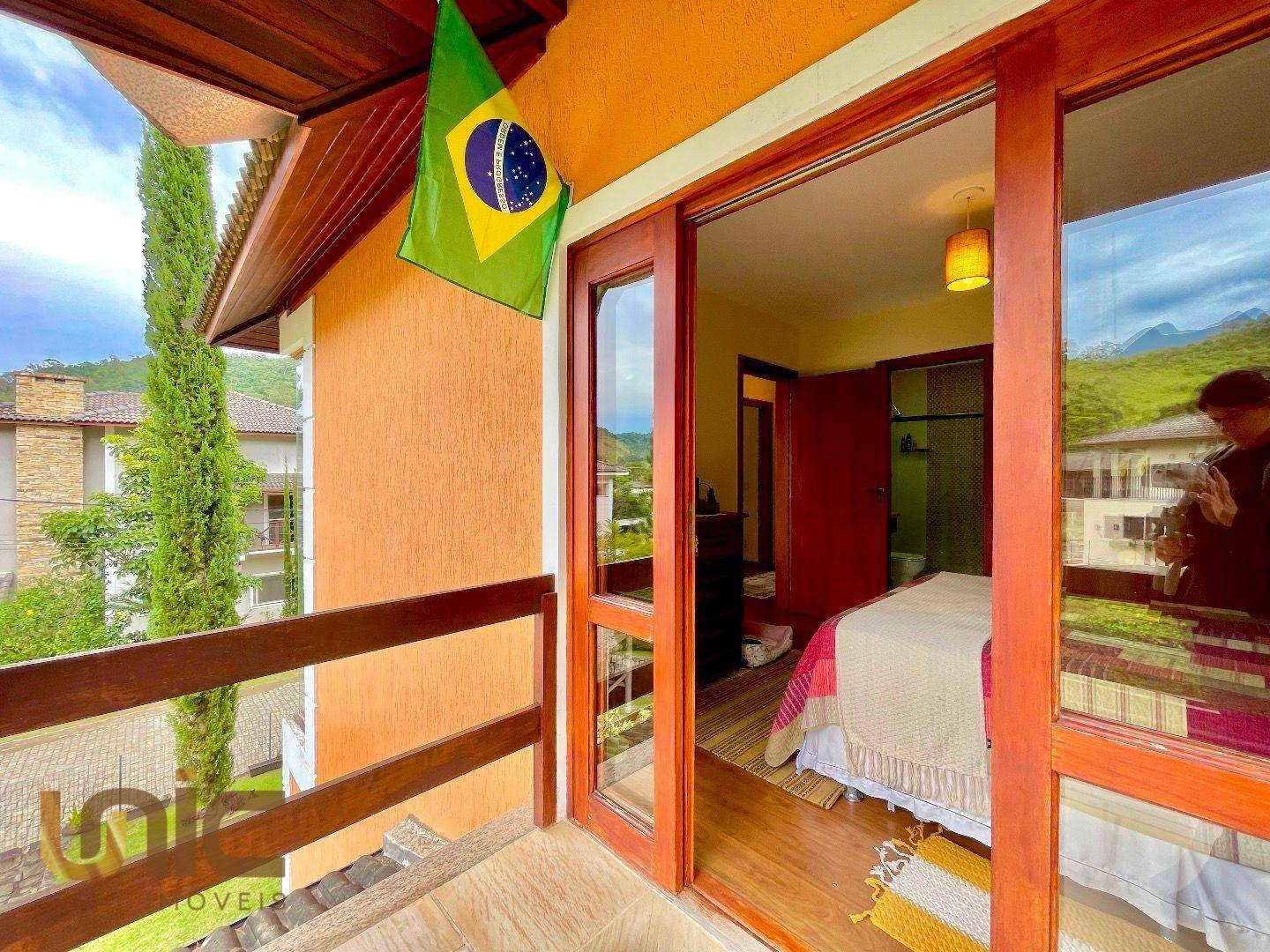 Casa de Condomínio à venda com 3 quartos, 220m² - Foto 22