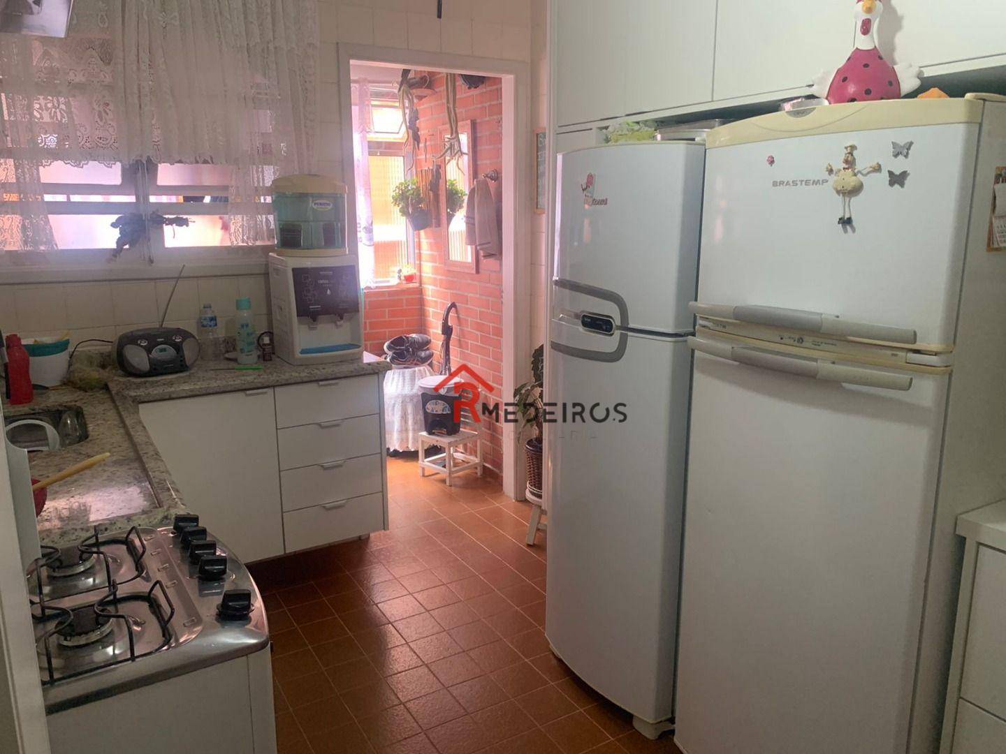 Apartamento à venda com 2 quartos, 70m² - Foto 8