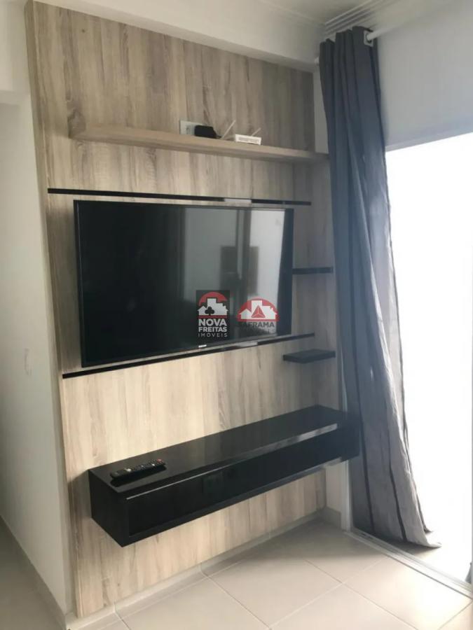 Apartamento à venda com 2 quartos, 70m² - Foto 3