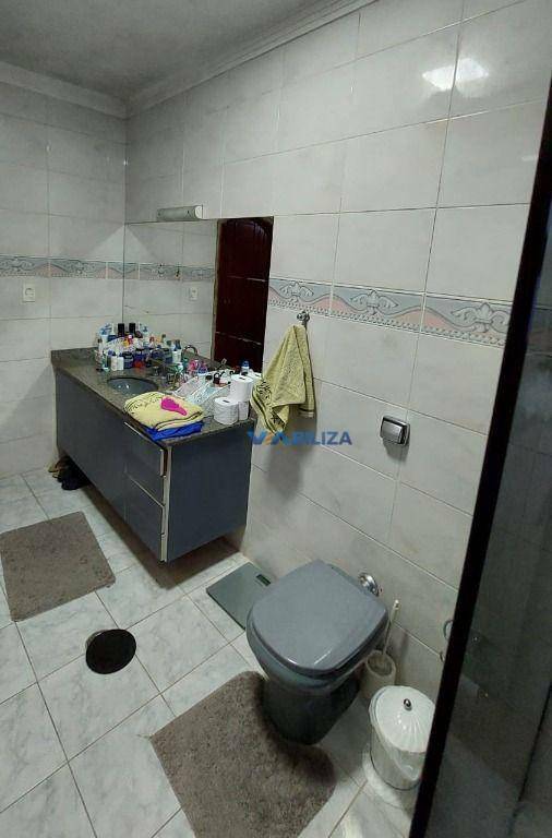 Sobrado à venda com 3 quartos, 218m² - Foto 26