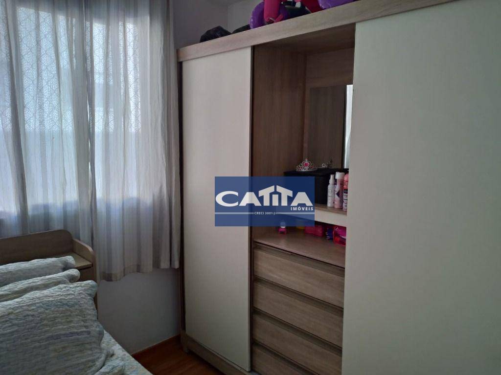 Apartamento à venda com 2 quartos, 40m² - Foto 11