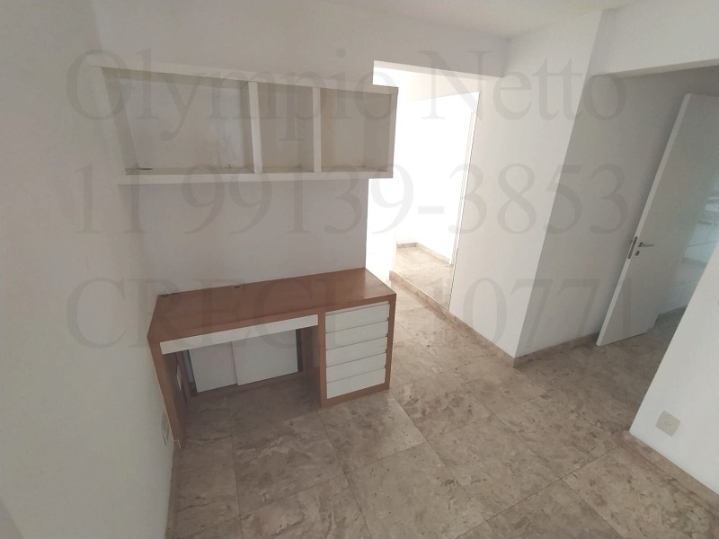 Apartamento à venda com 3 quartos, 160m² - Foto 17