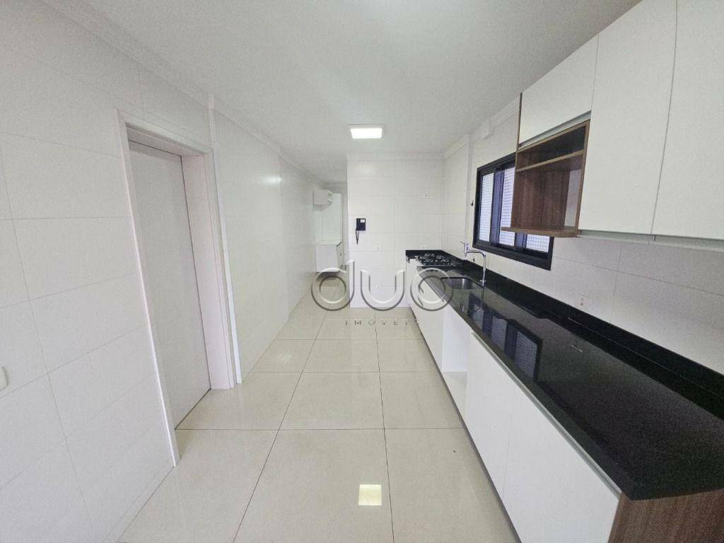 Apartamento para alugar com 3 quartos, 158m² - Foto 32