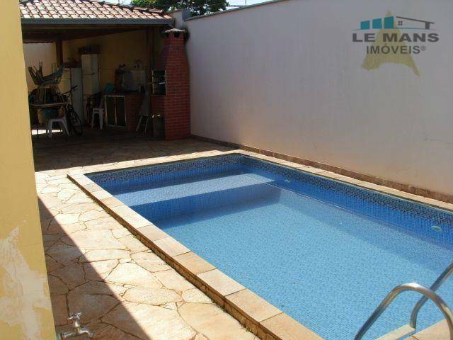 Casa à venda com 4 quartos, 196m² - Foto 30