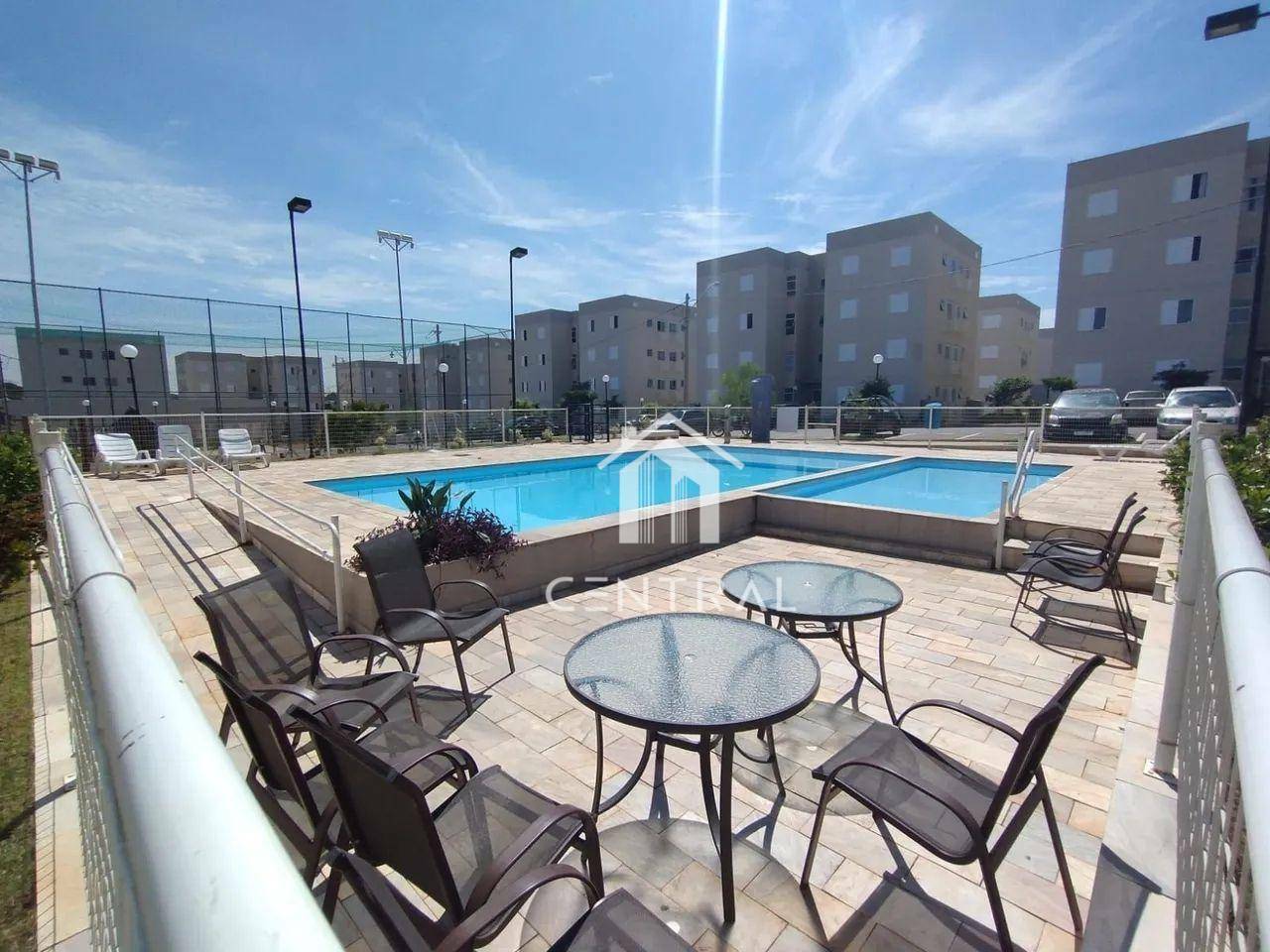 Apartamento à venda com 2 quartos, 45m² - Foto 1