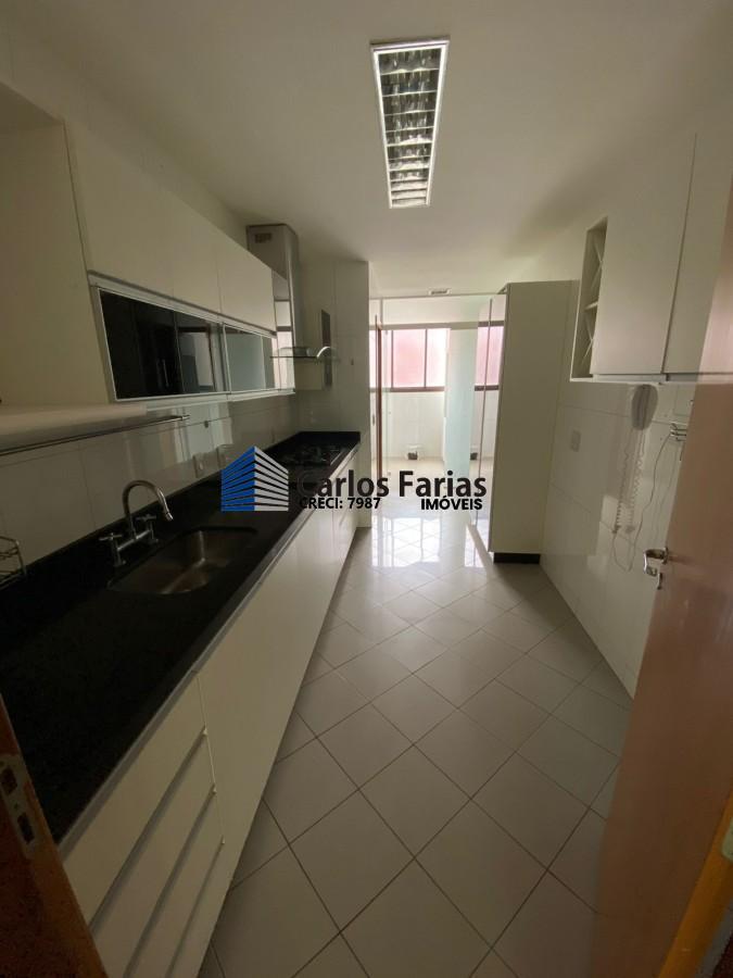 Apartamento à venda com 4 quartos, 177m² - Foto 4