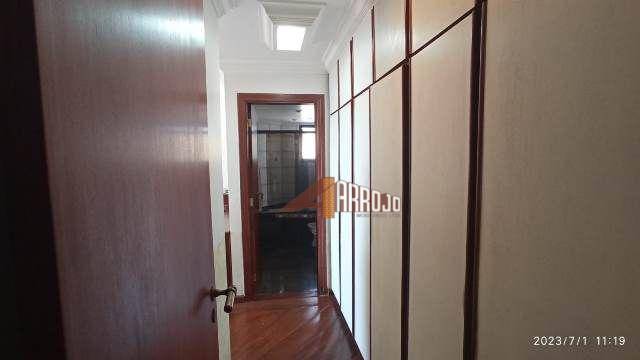 Apartamento à venda com 3 quartos, 127m² - Foto 13